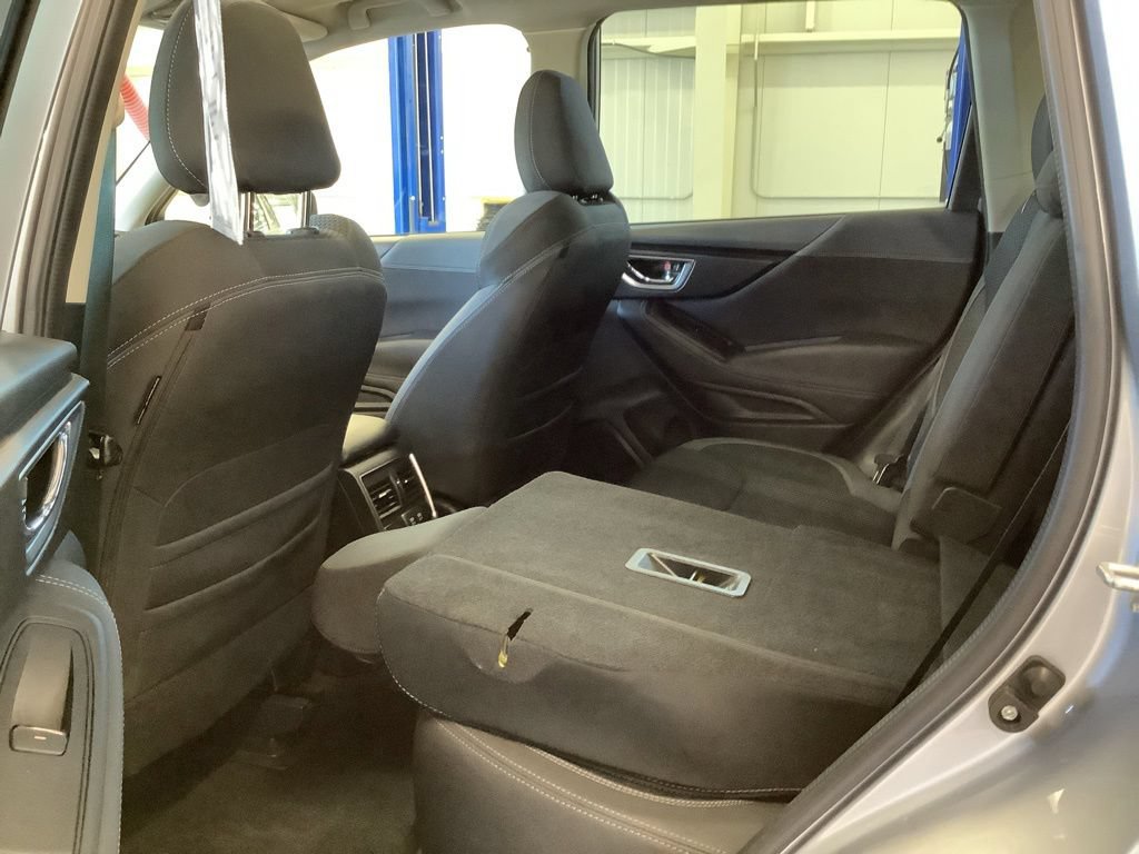 Certified 2021 Subaru Forester Premium AWD/4WD image 14