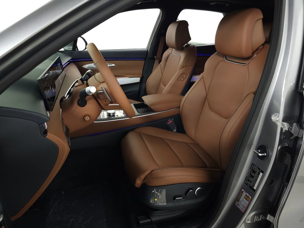 New 2026 Genesis GV70 2.5T Advanced AWD/4WD image 12