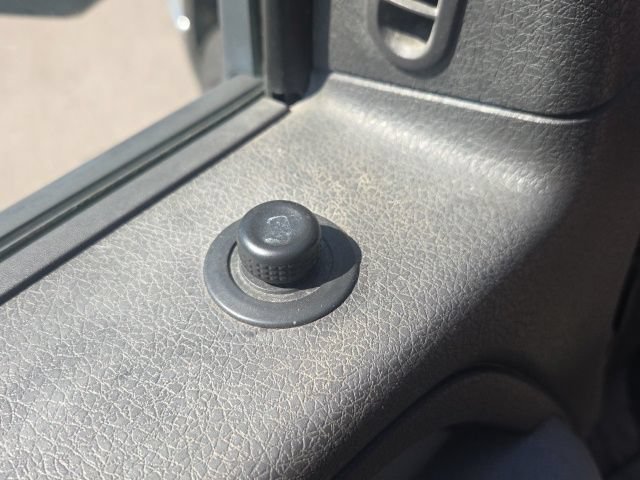 Used 2011 Ford F150 XLT RWD image 15