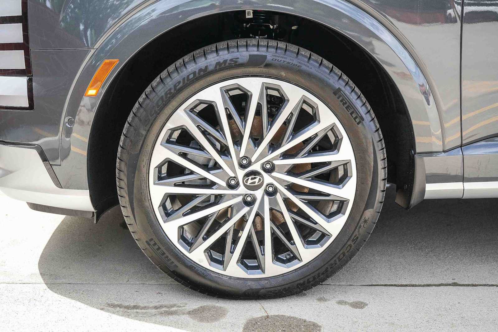 New 2026 Hyundai Palisade Calligraphy AWD/4WD image 13