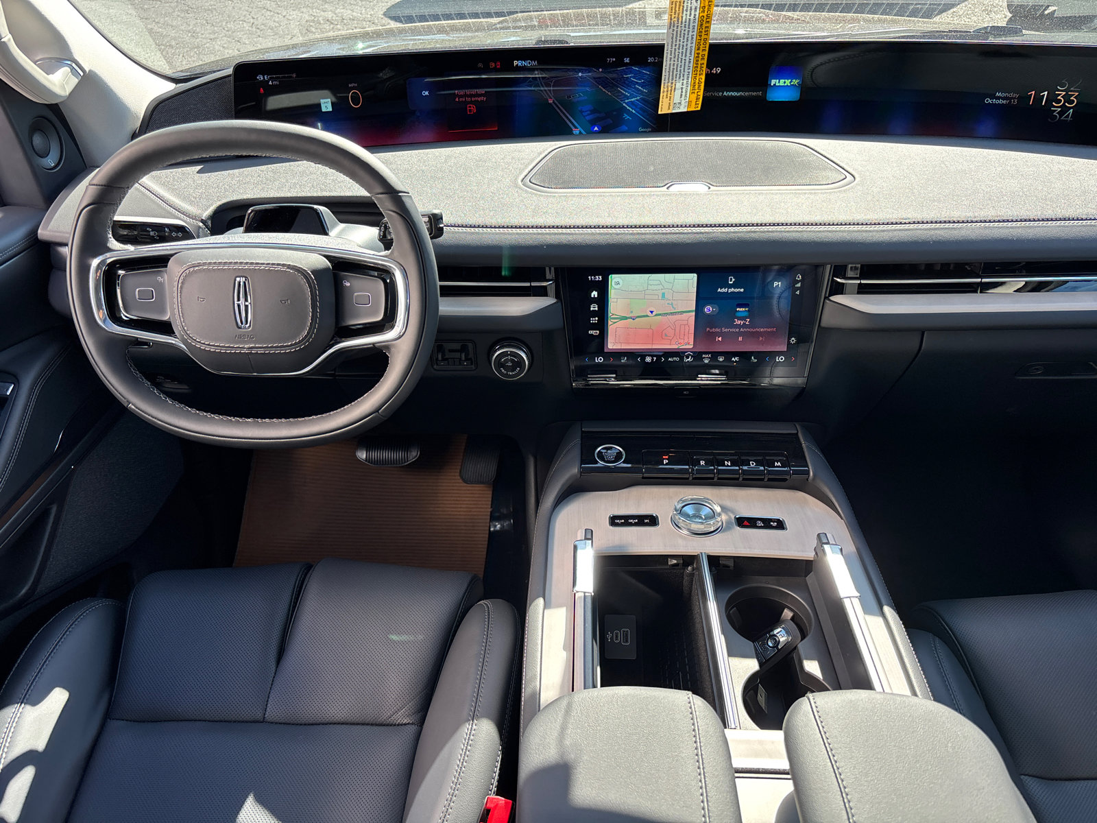 New 2025 Lincoln Navigator L Reserve image 29