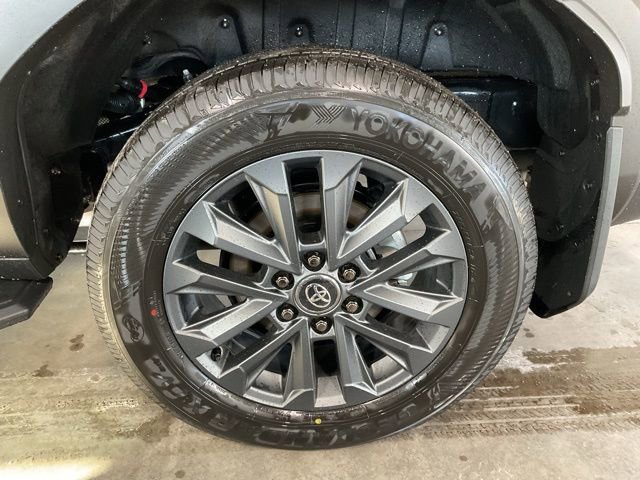 New 2026 Toyota Land Cruiser image 6