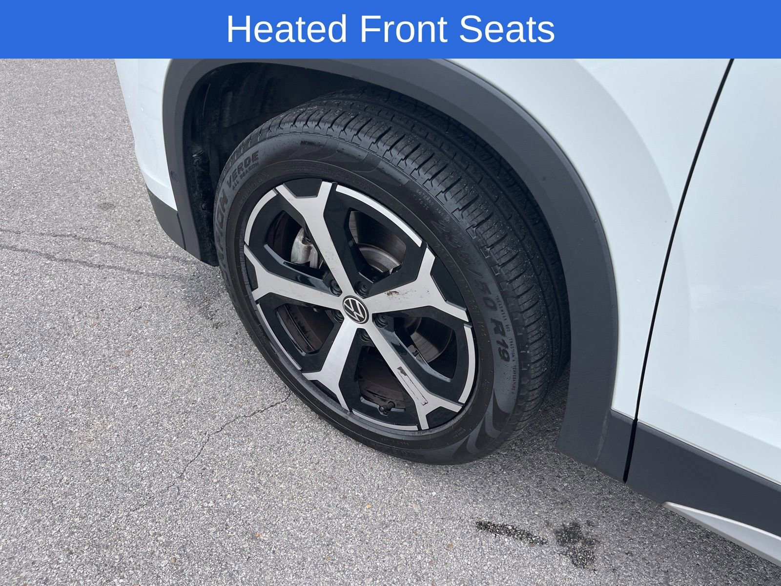 Certified 2025 Volkswagen Tiguan SE AWD/4WD image 11