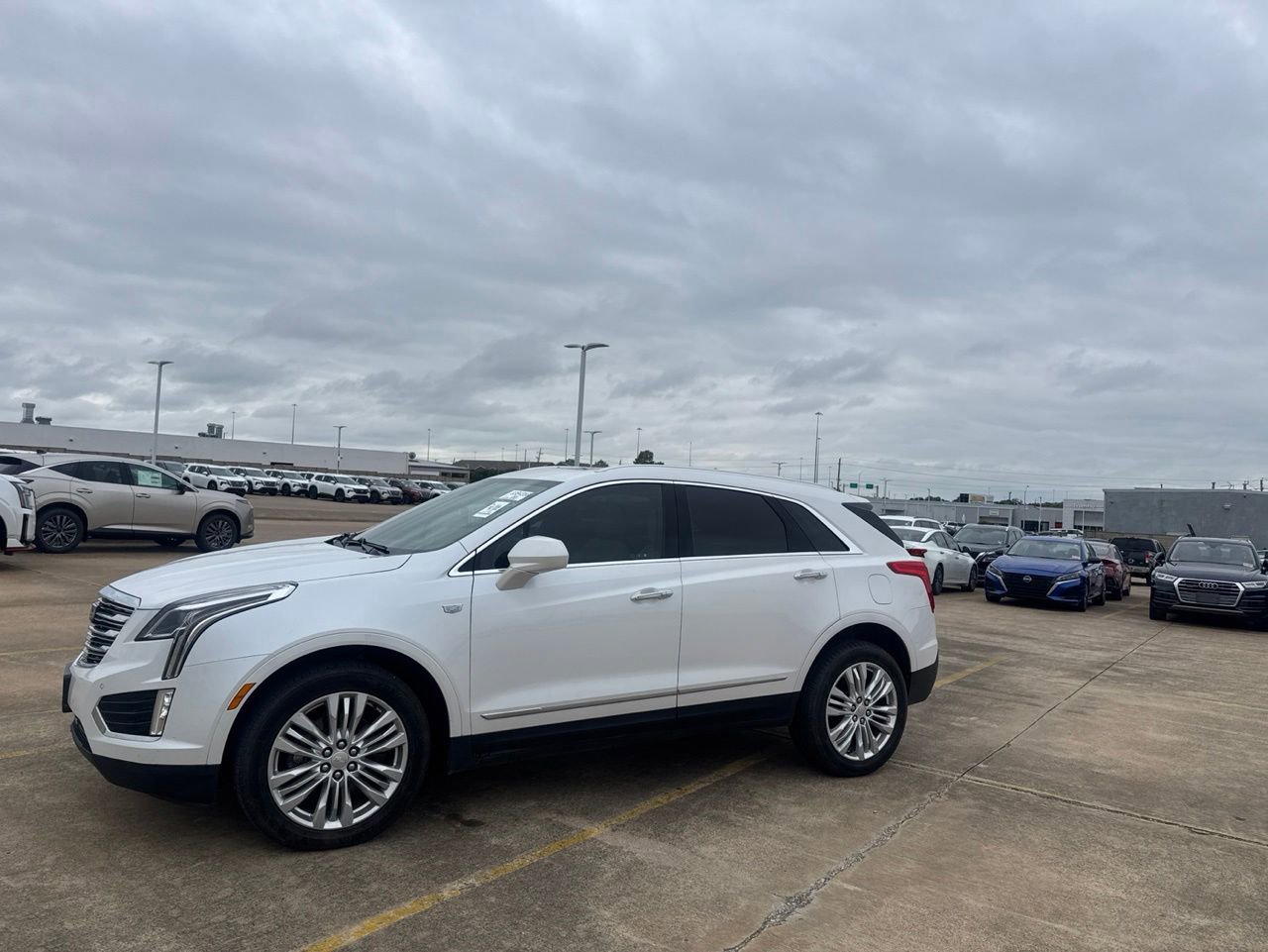 Used 2019 Cadillac XT5 Premium Luxury FWD image 10
