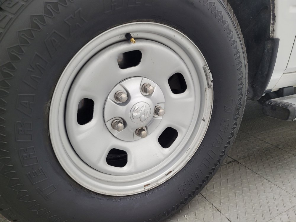 Used 2019 RAM 1500 Tradesman AWD/4WD image 31