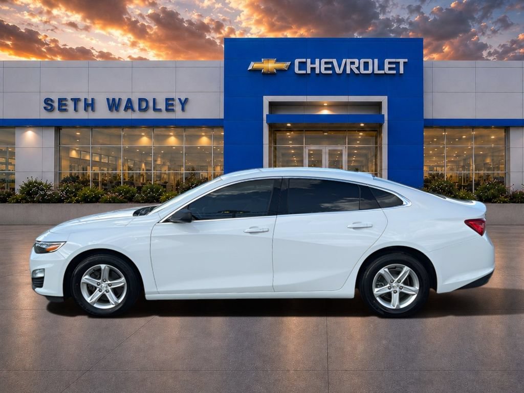 Used 2023 Chevrolet Malibu LS FWD image 4