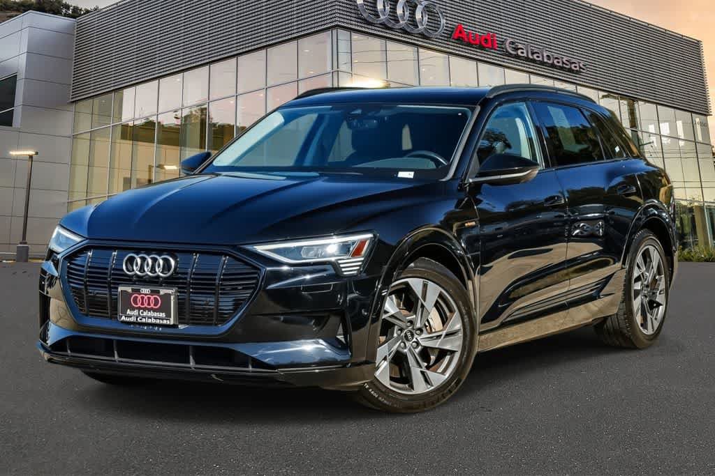 Used 2022 Audi e-tron Premium w/ Convenience Plus Package