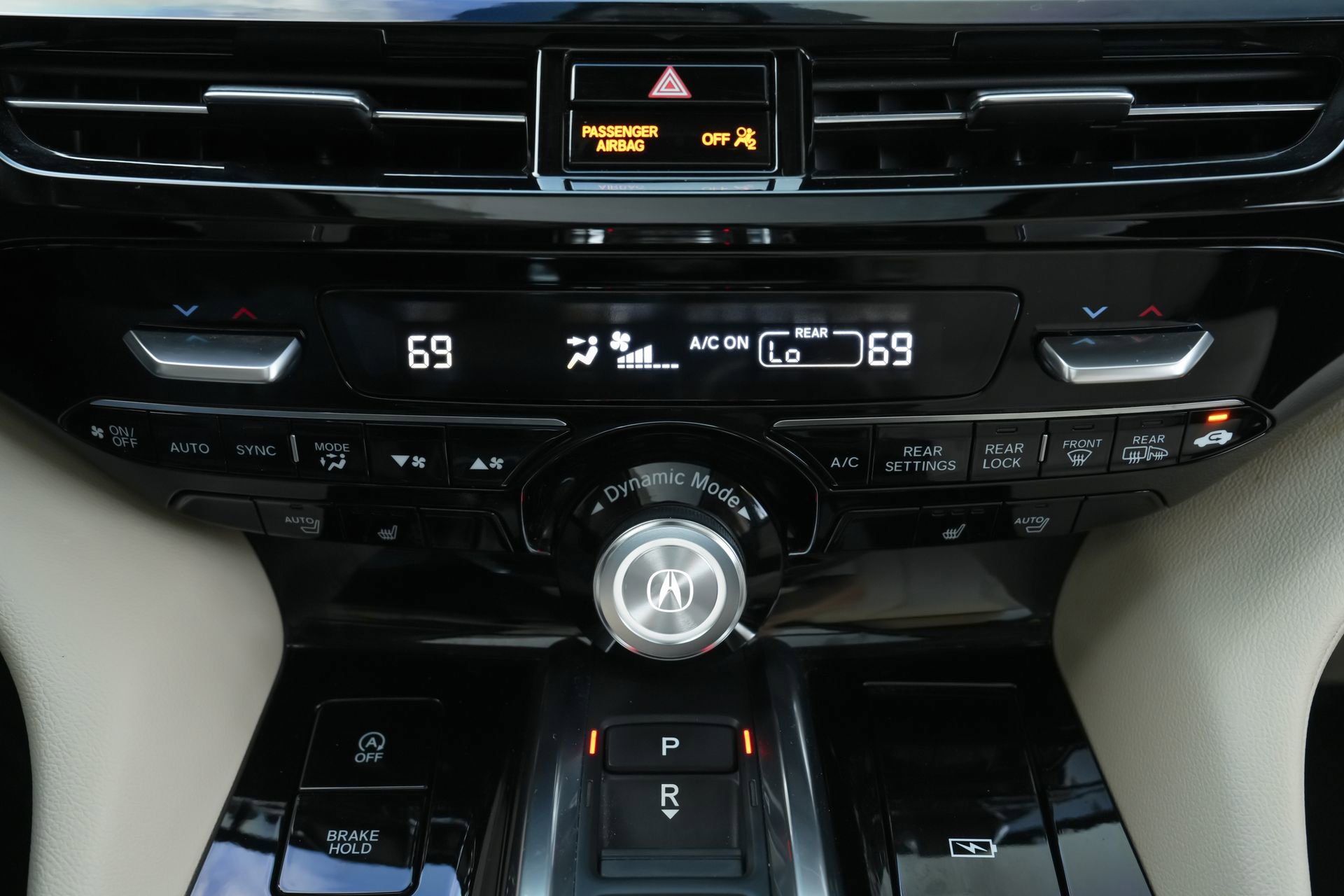 Used 2022 Acura MDX FWD image 15