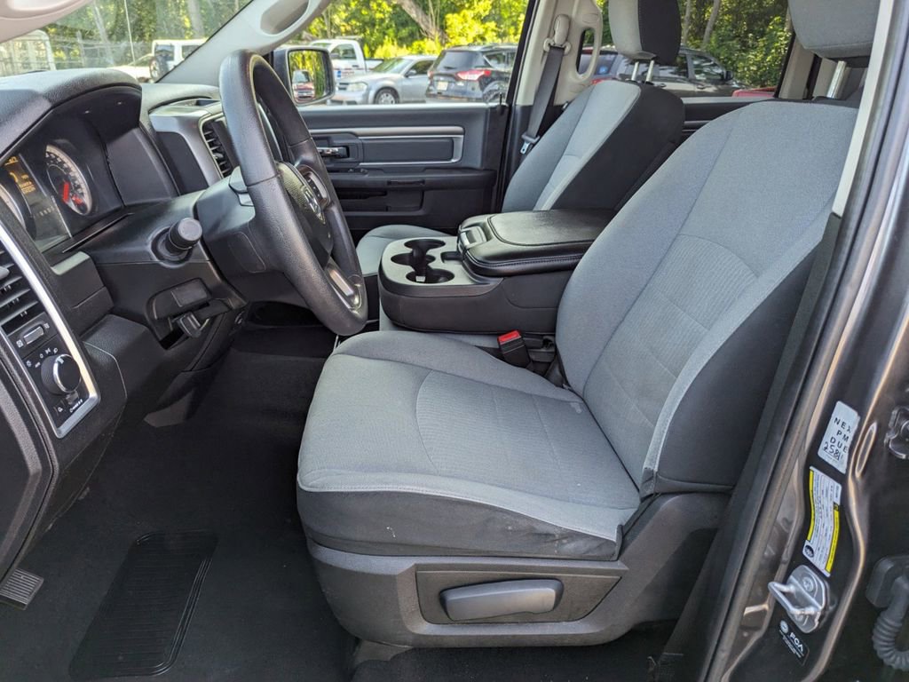 Used 2021 RAM 1500 Classic SLT image 12