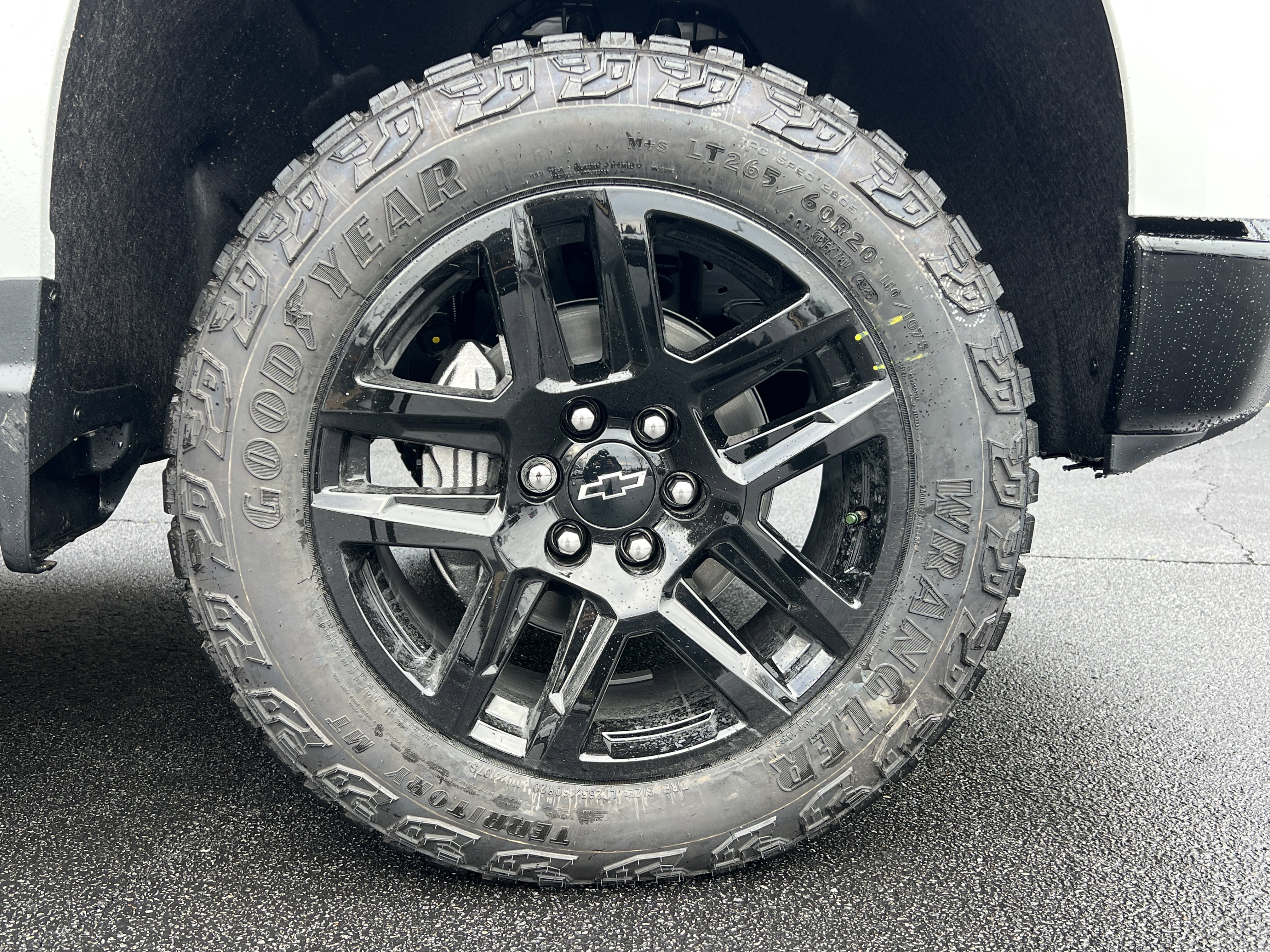 New 2026 Chevrolet Silverado 1500 Custom Trail Boss w/ LPO, Dark Essentials Package image 13