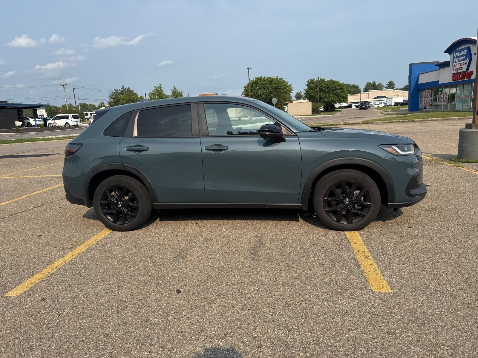 Used 2024 Honda HR-V Sport image 22
