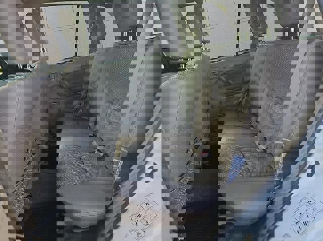 Used 2004 Toyota RAV4 4d SUV FWD AT image 35