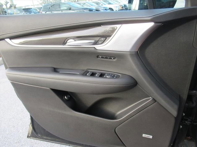 Certified 2024 Cadillac XT6 Sport w/ Technology Package image 21