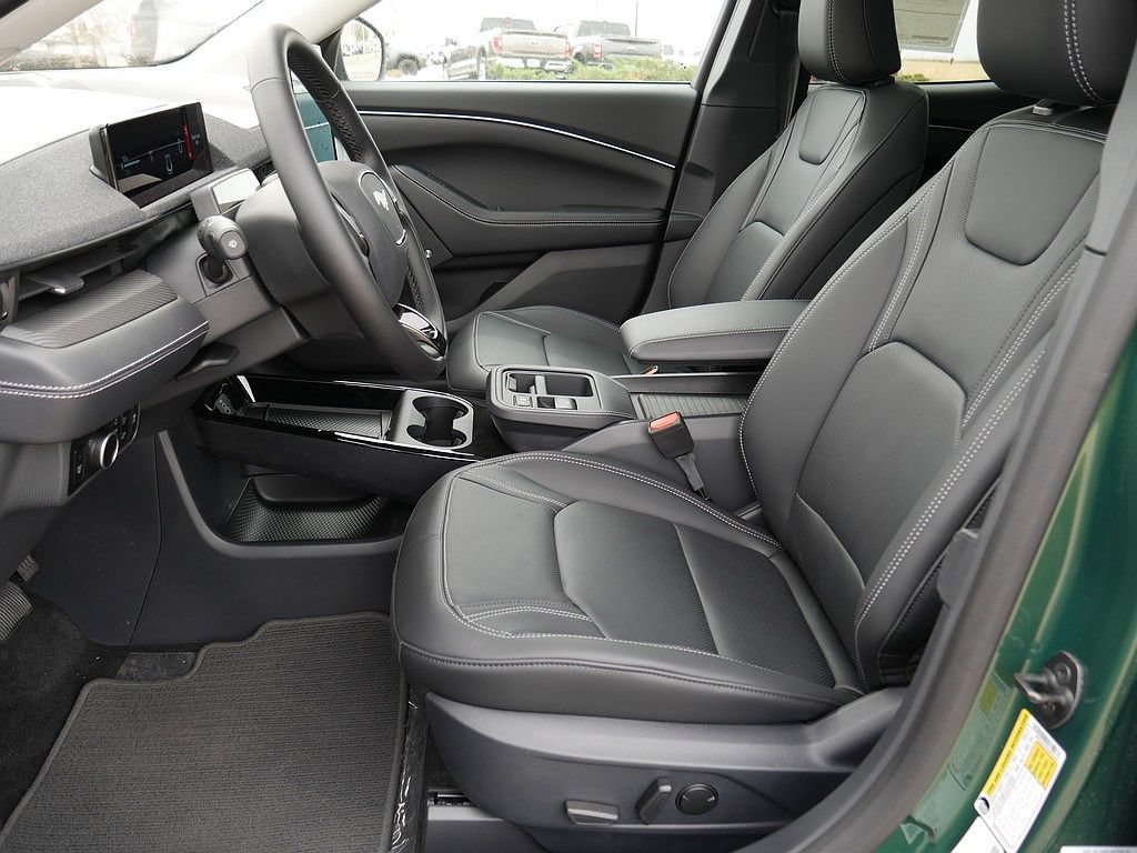 New 2026 Ford Mustang Mach-E Premium AWD/4WD image 10