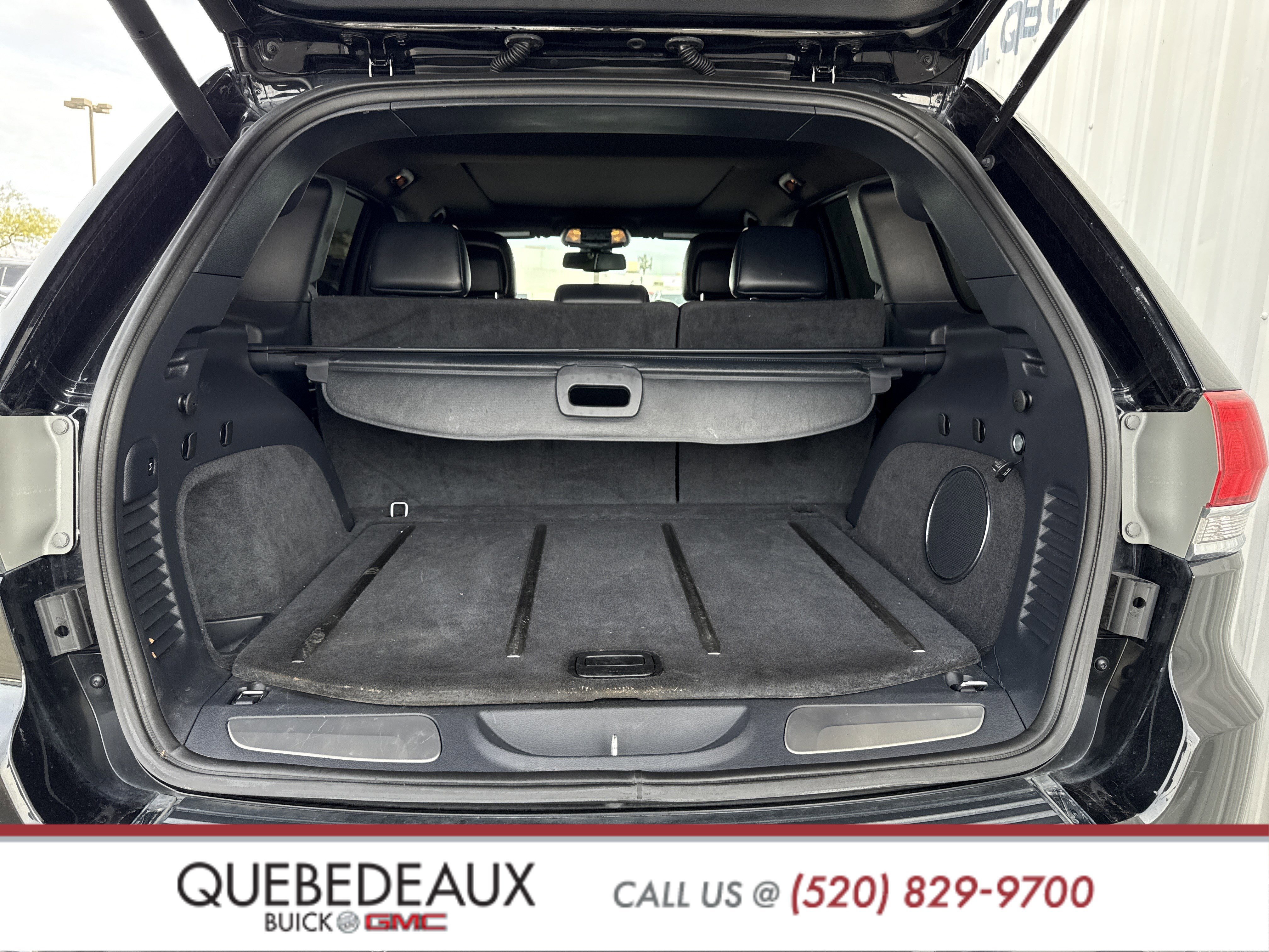 Used 2015 Jeep Grand Cherokee Overland image 9