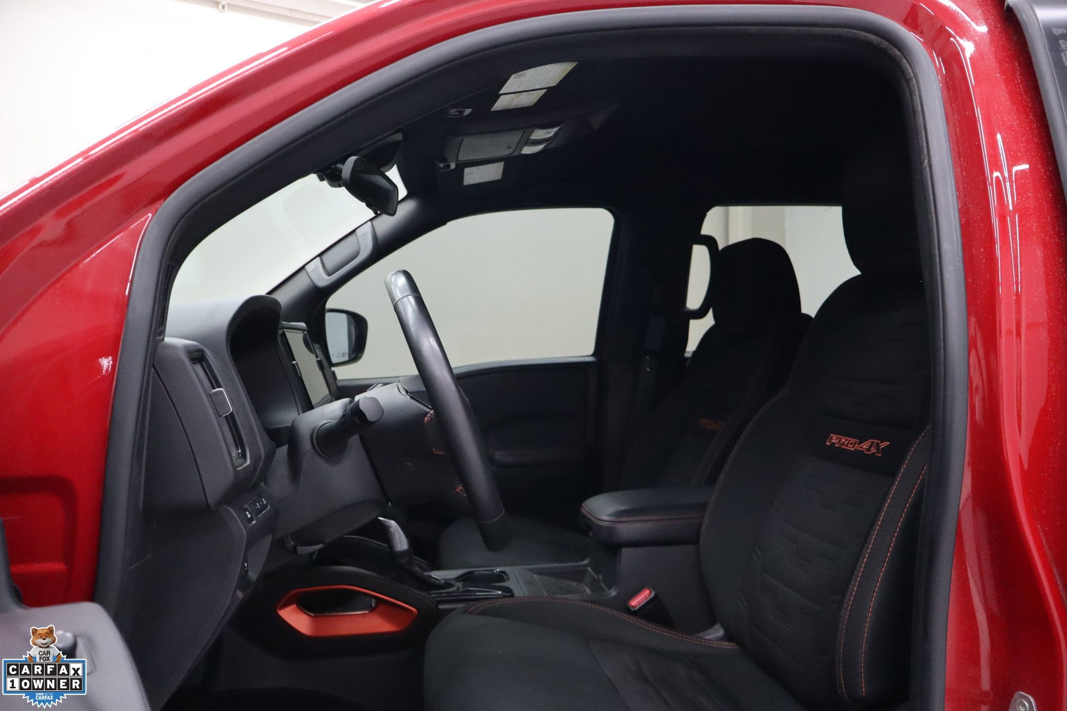 Used 2025 Nissan Frontier PRO-4X w/ Pro Convenience Package image 13