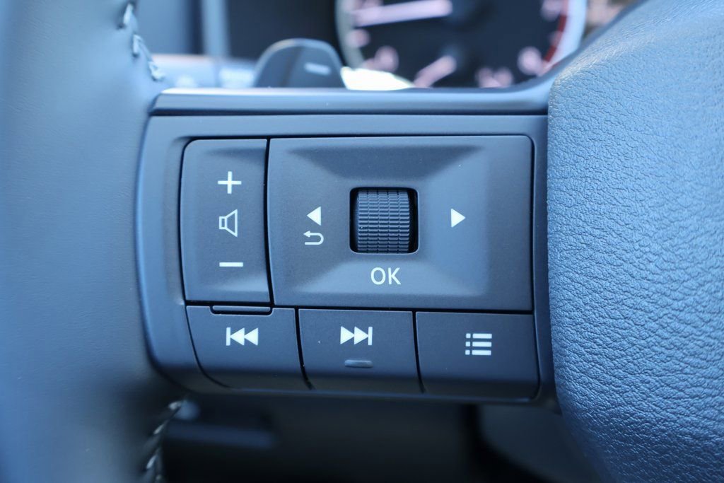 New 2026 Nissan Rogue SV image 10