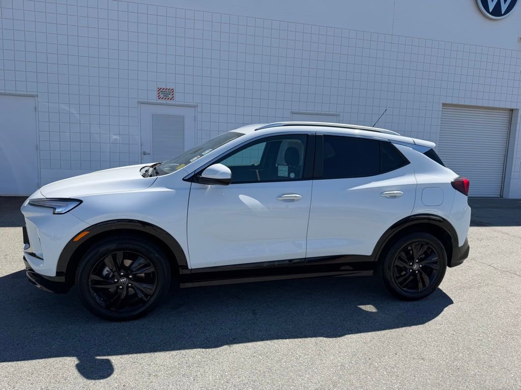 Used 2024 Buick Encore GX Sport Touring w/ Comfort Package image 3
