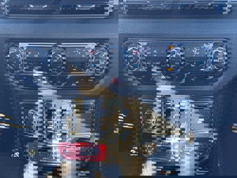 Used 2024 Jeep Wrangler Willys image 14