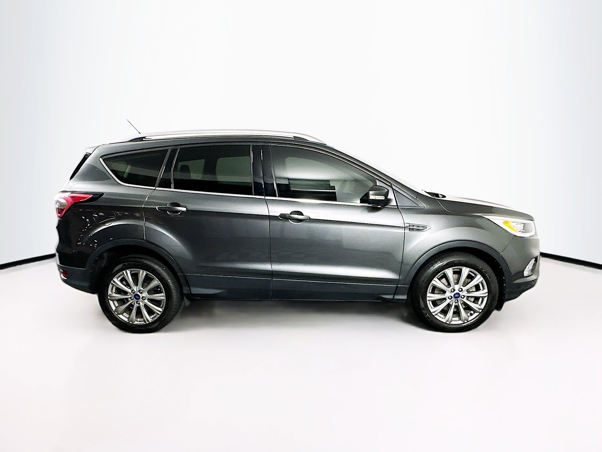 Used 2017 Ford Escape Titanium w/ Equipment Group 301A image 10