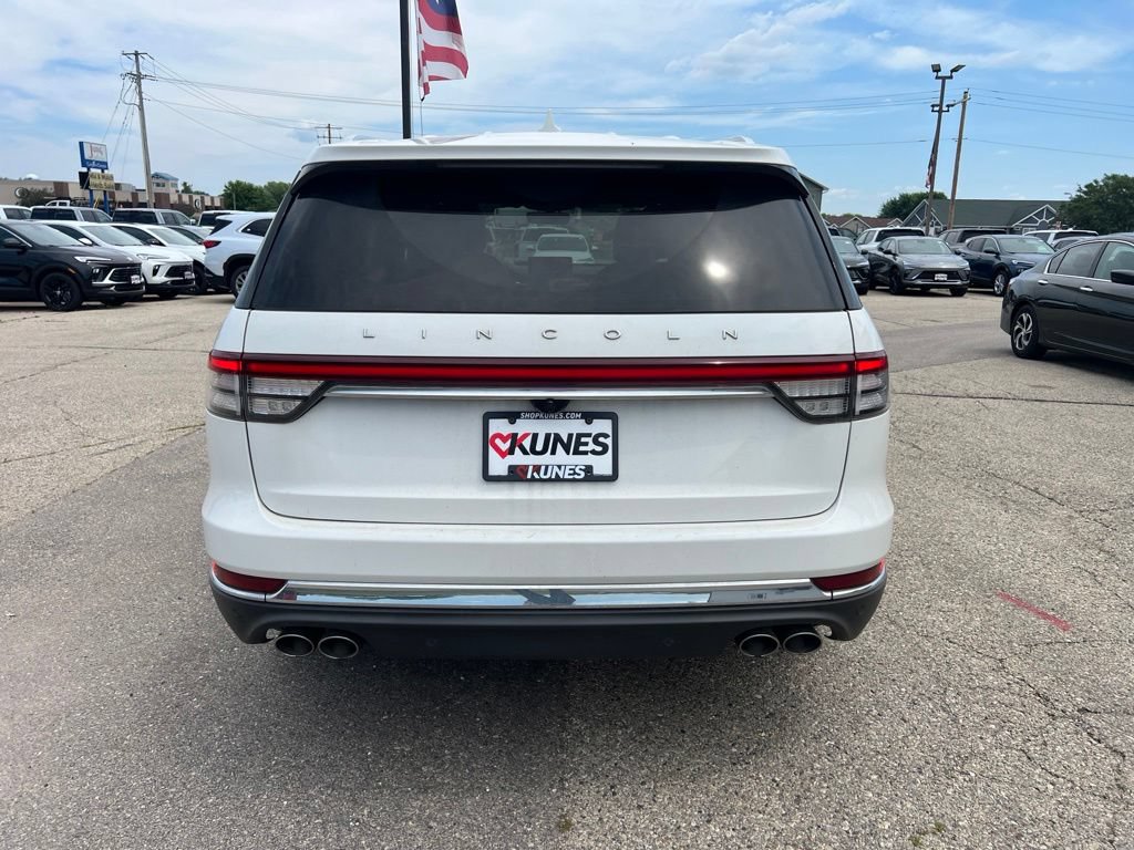 Used 2021 Lincoln Aviator Reserve w/ Elements Package Plus AWD/4WD image 7