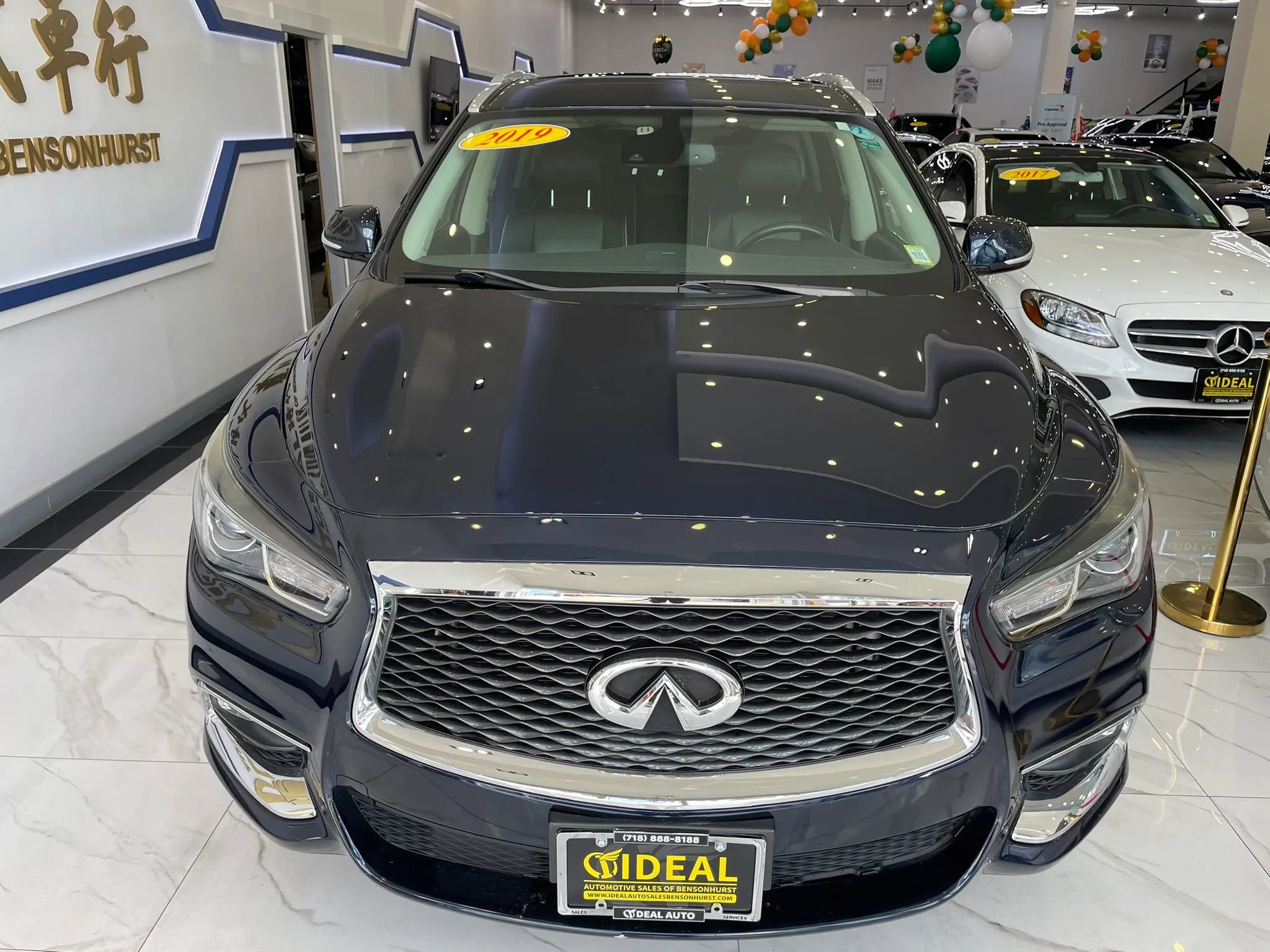 Used 2019 INFINITI QX60 Luxe image 2