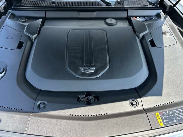 Certified 2024 Cadillac Lyriq Luxury w/ LPO, Floor Liner Package AWD/4WD image 9