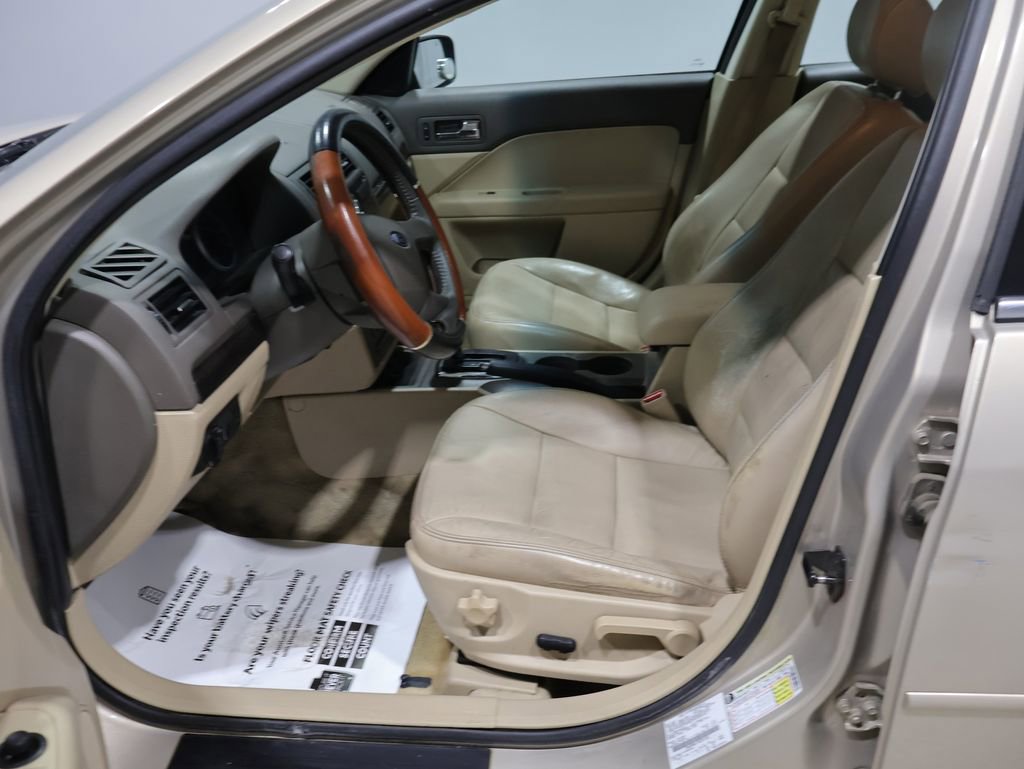 Used 2006 Ford Fusion SEL FWD image 18