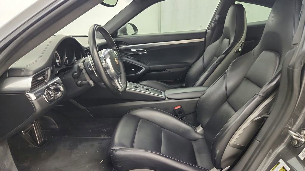 Used 2014 Porsche 911 Turbo AWD/4WD image 28