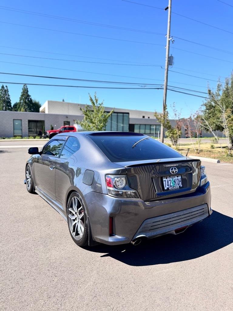 Used 2015 Scion tC FWD image 7