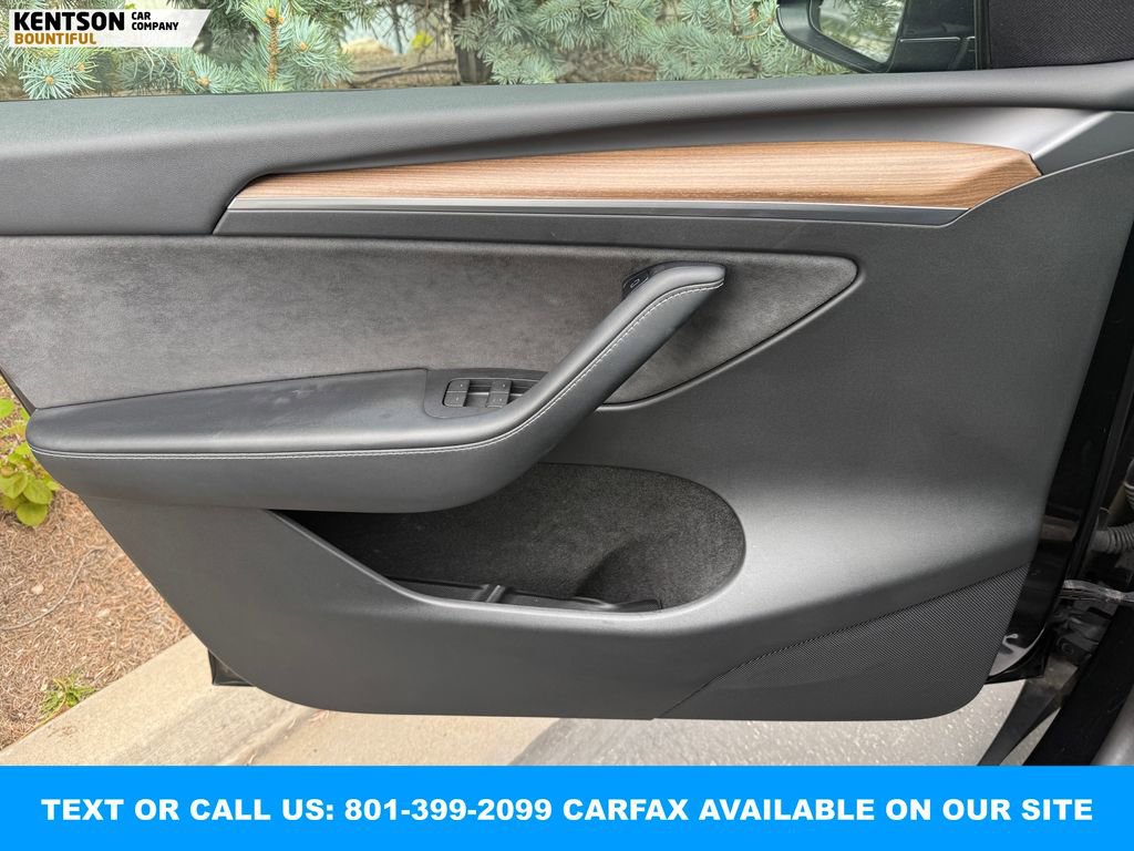 Used 2022 Tesla Model Y Performance AWD/4WD image 15