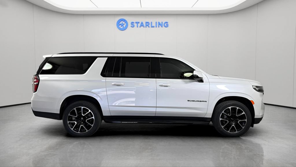 Certified 2023 Chevrolet Suburban RST w/ Luxury Package RWD image 12