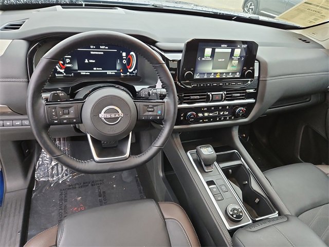 Certified 2024 Nissan Pathfinder Platinum w/ Cargo Package image 34