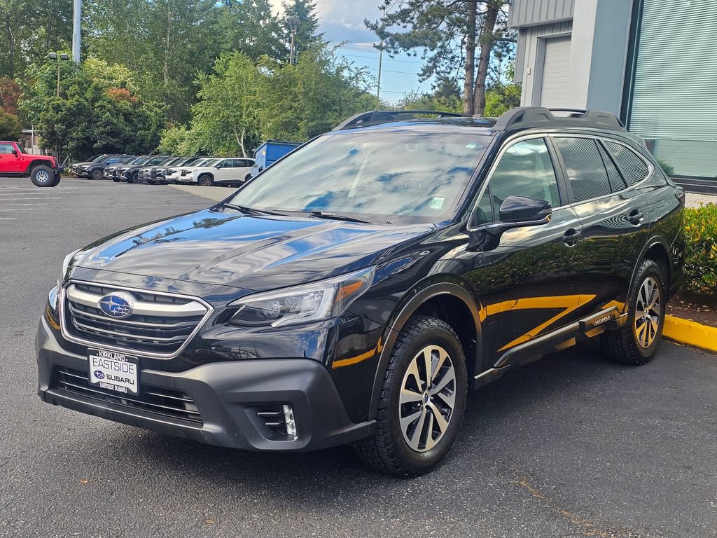 Used 2022 Subaru Outback Premium w/ Tech Package 1 AWD/4WD image 3