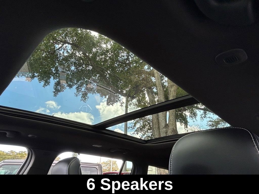 Used 2025 Jeep Grand Cherokee L Limited w/ Luxury Tech Group II image 17