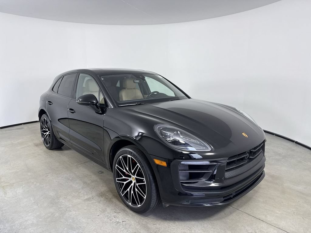 Certified 2022 Porsche Macan S w/ Premium Package Plus AWD/4WD image 9