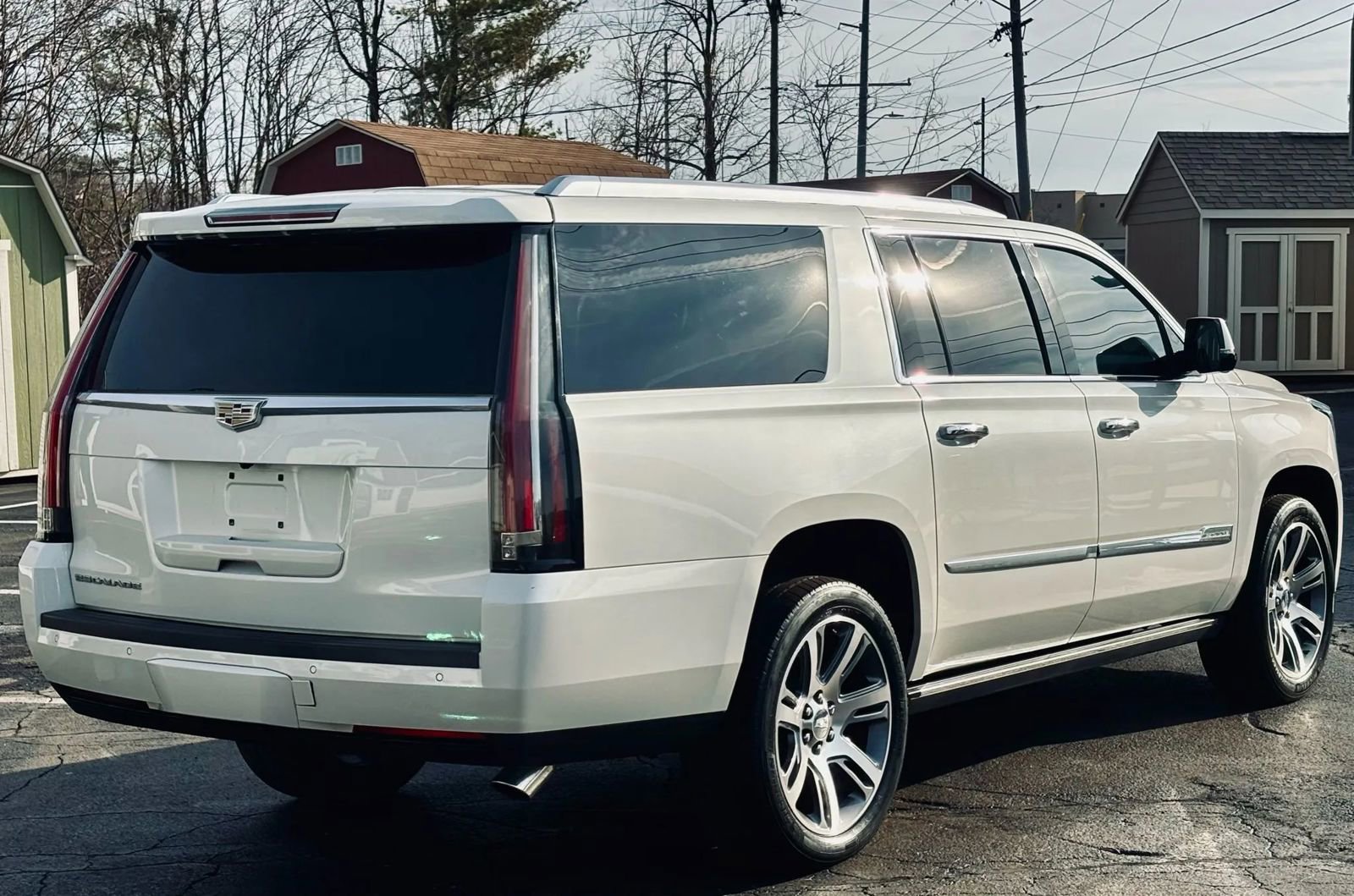 Used 2015 Cadillac Escalade ESV Premium image 10