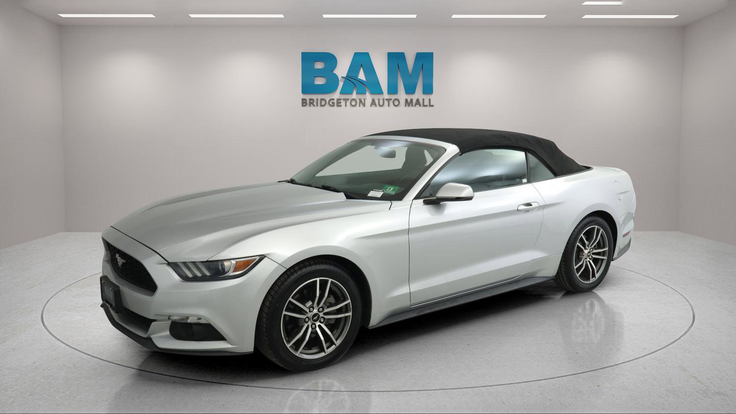 Used 2016 Ford Mustang Premium image 7