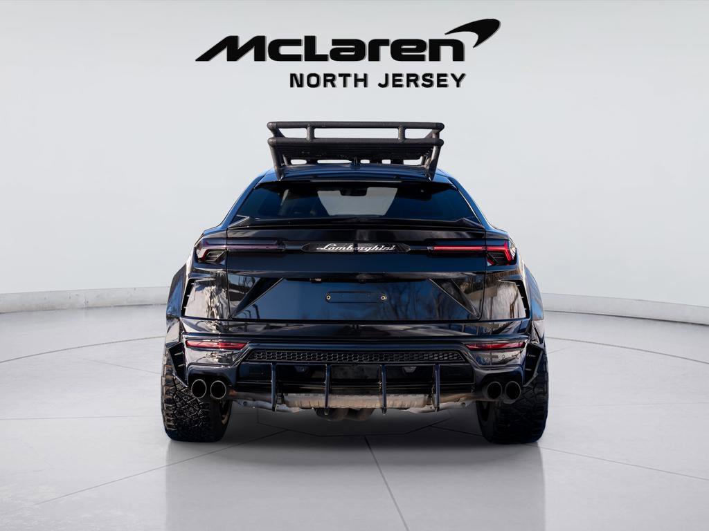 Used 2022 Lamborghini Urus image 9