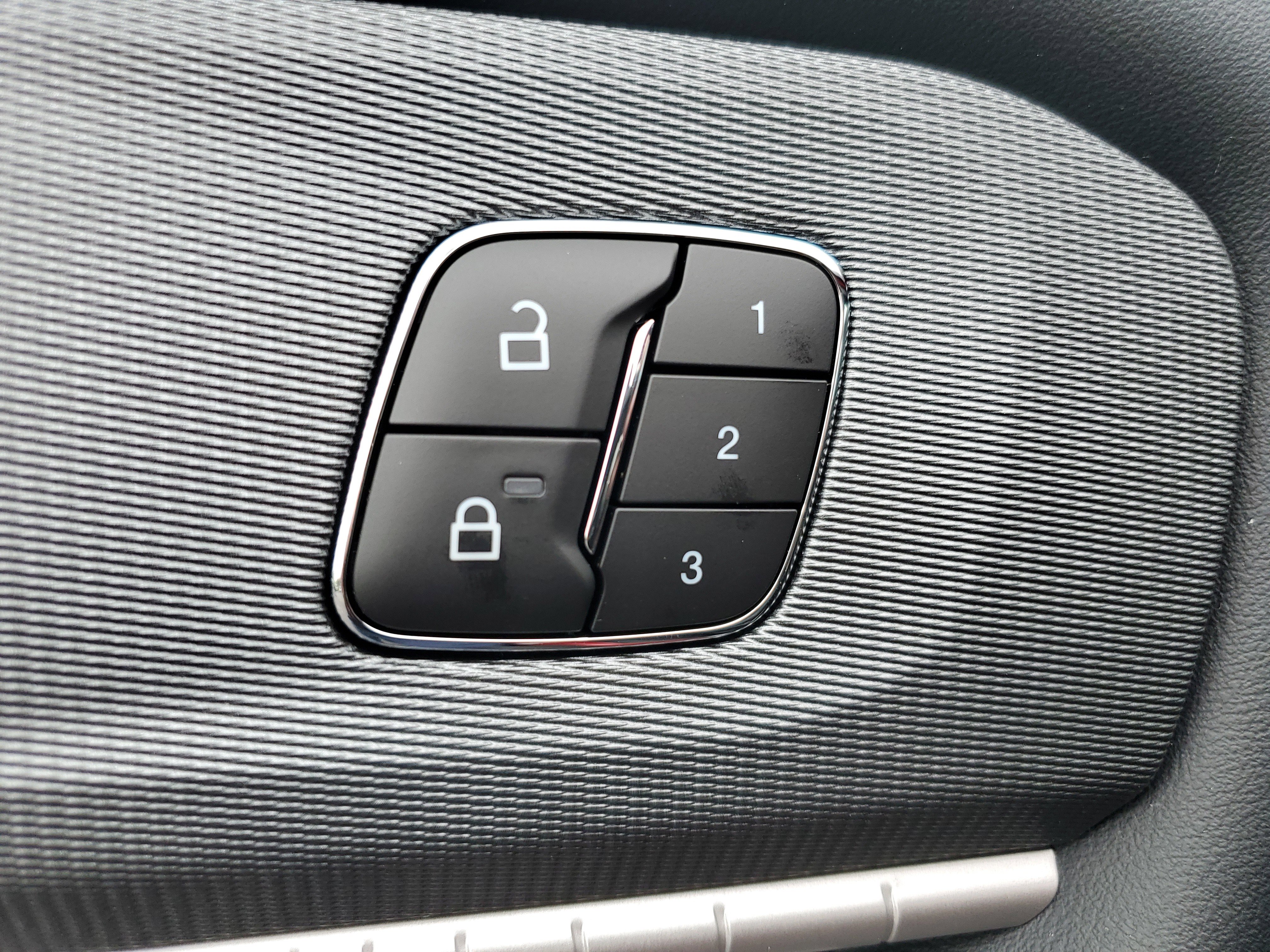 New 2026 Ford Explorer ST-Line AWD/4WD image 30