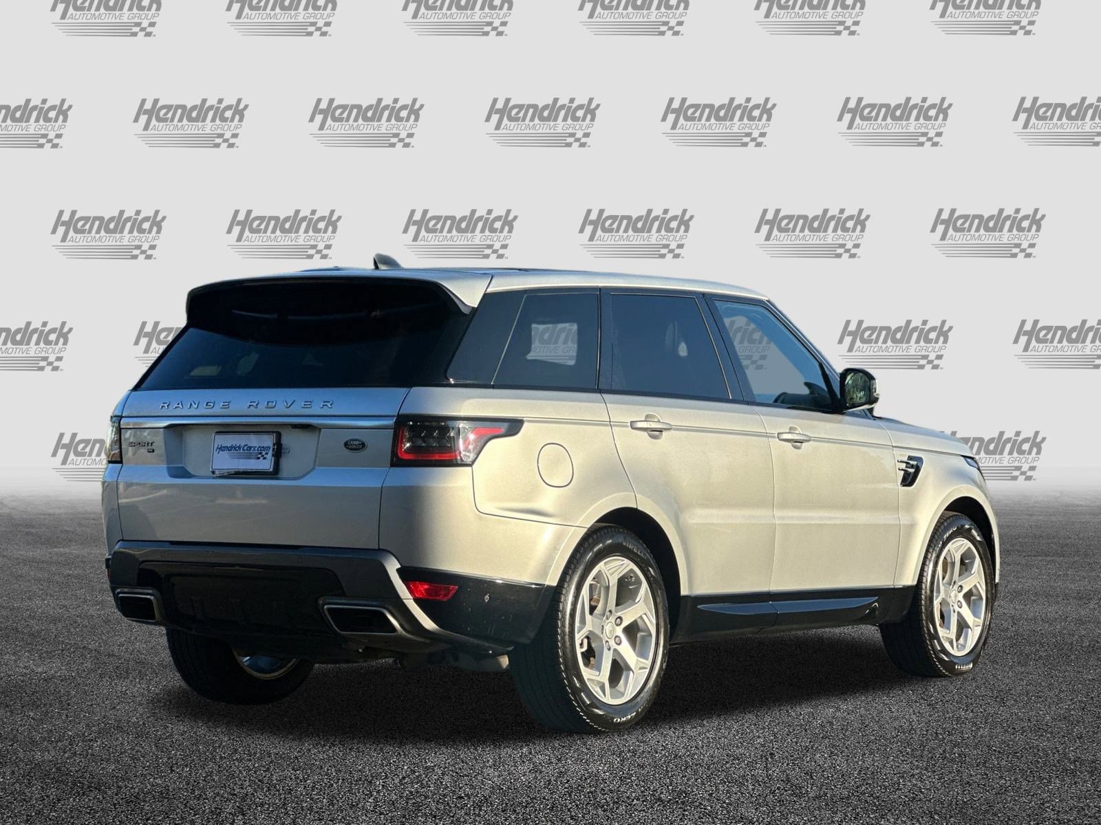 Used 2020 Land Rover Range Rover Sport HSE image 5