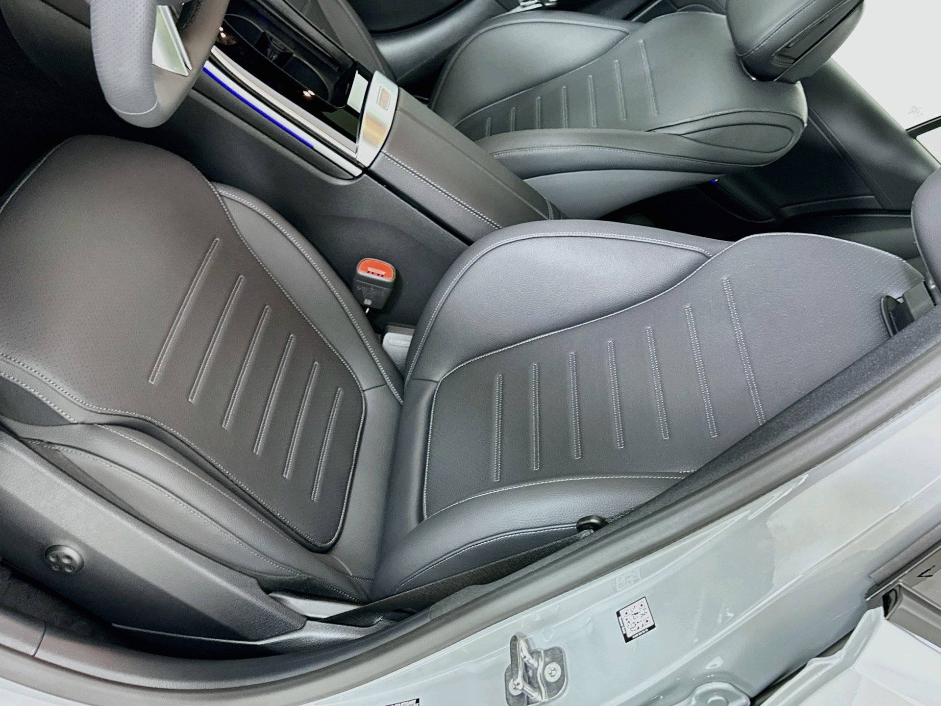 New 2026 Mercedes-Benz C 300 4MATIC Sedan image 21