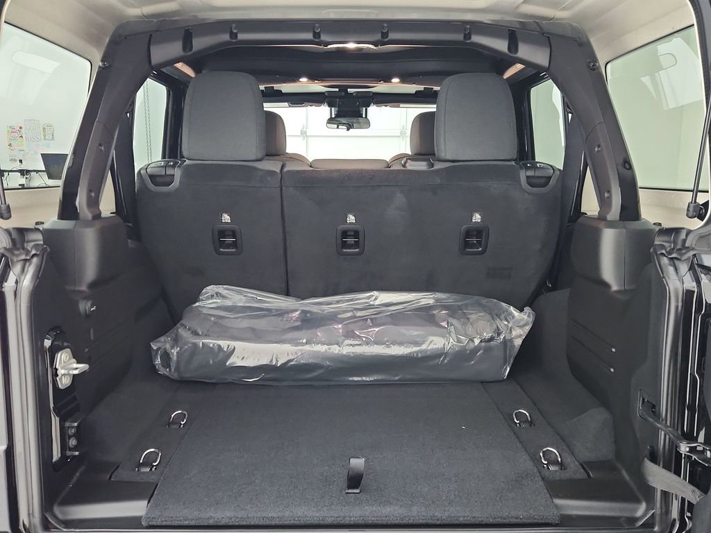 New 2025 Jeep Wrangler Sport S image 31