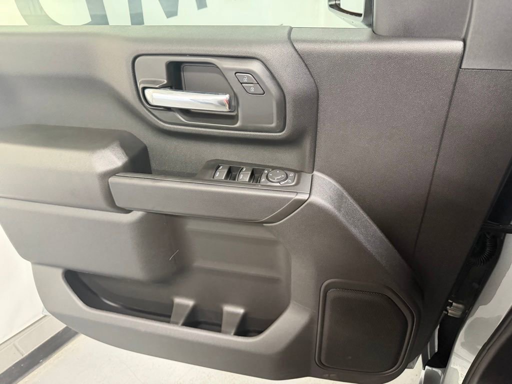 New 2026 Chevrolet Silverado 2500 Custom w/ Custom Value Package AWD/4WD image 10