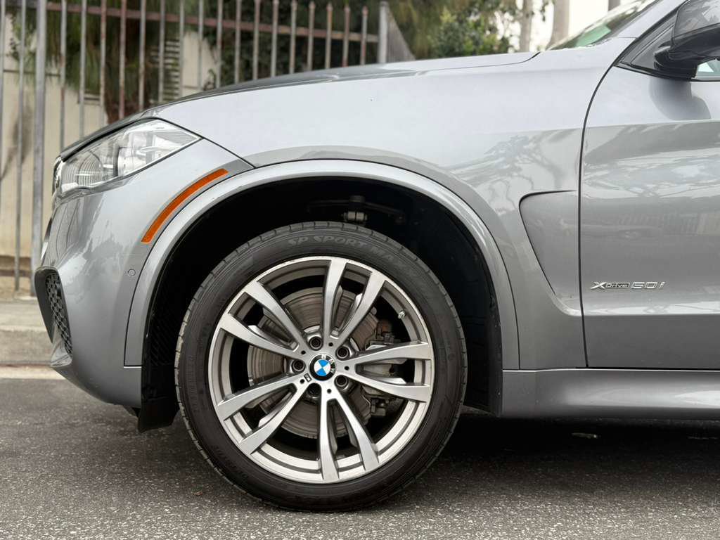 Used 2018 BMW X5 xDrive50i image 4