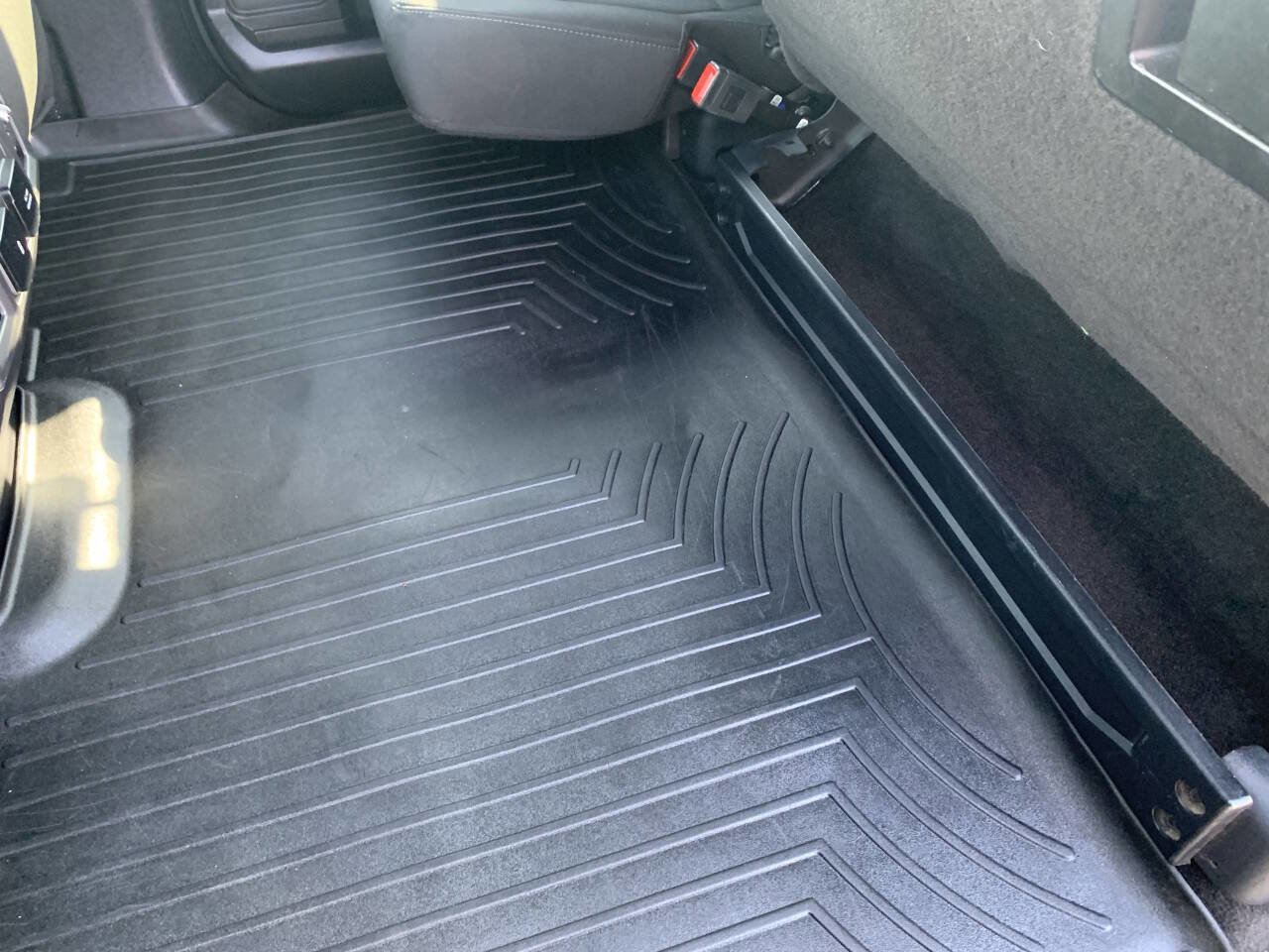 Used 2018 Ford F150 XLT w/ Equipment Group 302A Luxury image 26