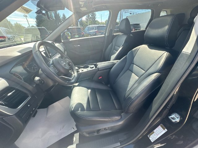 Used 2023 Nissan Rogue SL AWD/4WD image 24