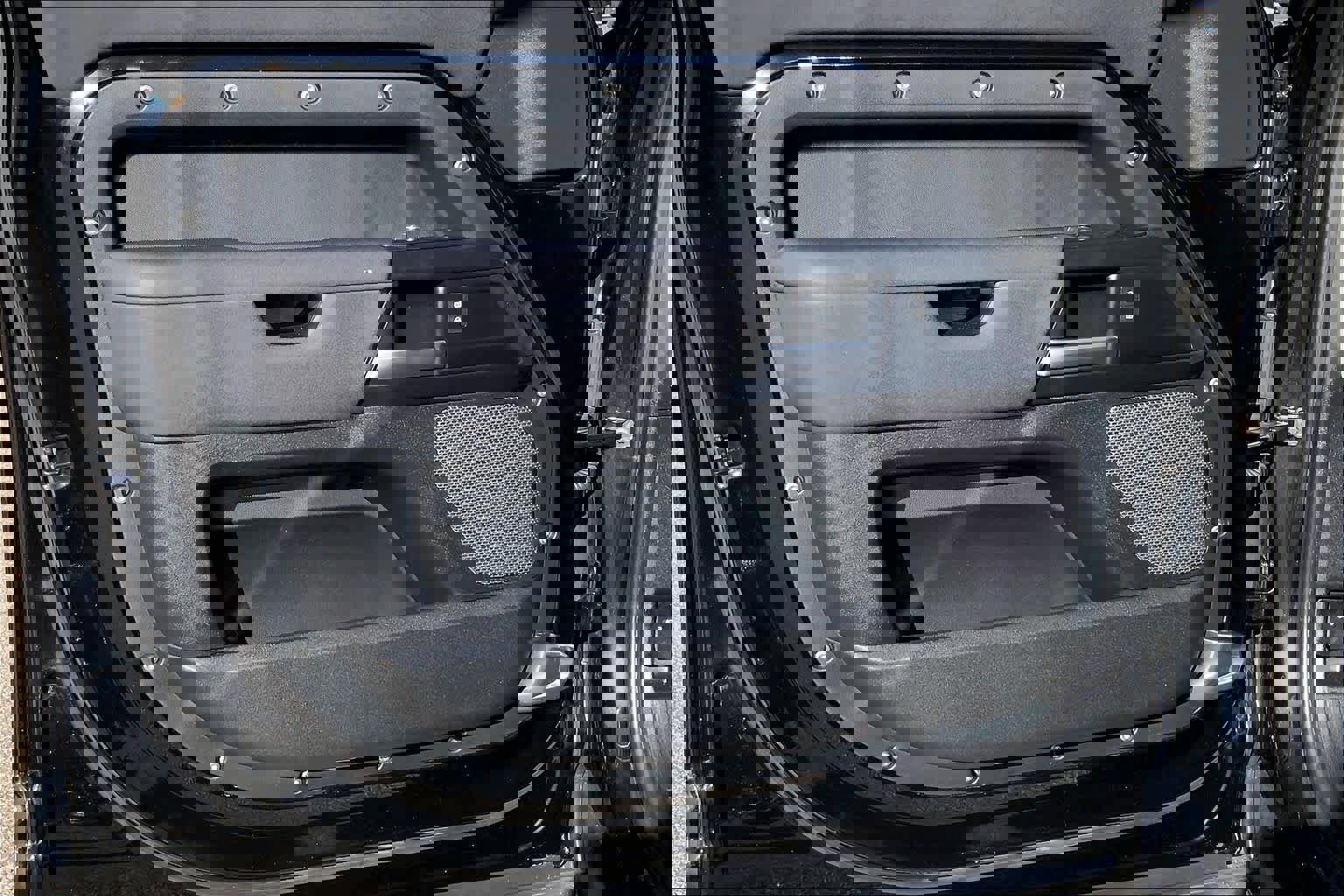 Used 2020 Land Rover Defender 110 S image 20