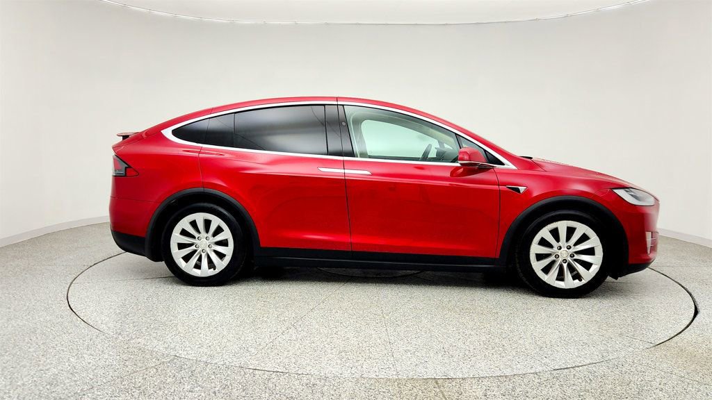 Used 2017 Tesla Model X 100D image 4