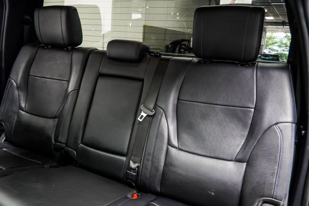 Used 2024 Toyota Tundra Platinum AWD/4WD image 42